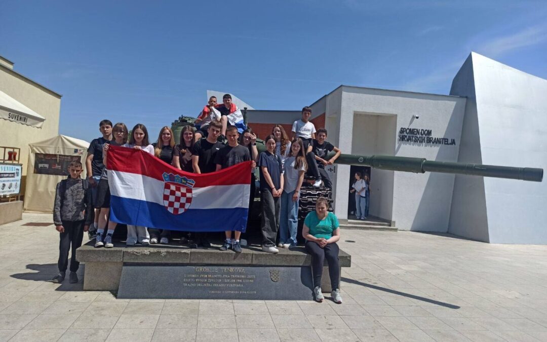 OSMAŠI U VUKOVARU